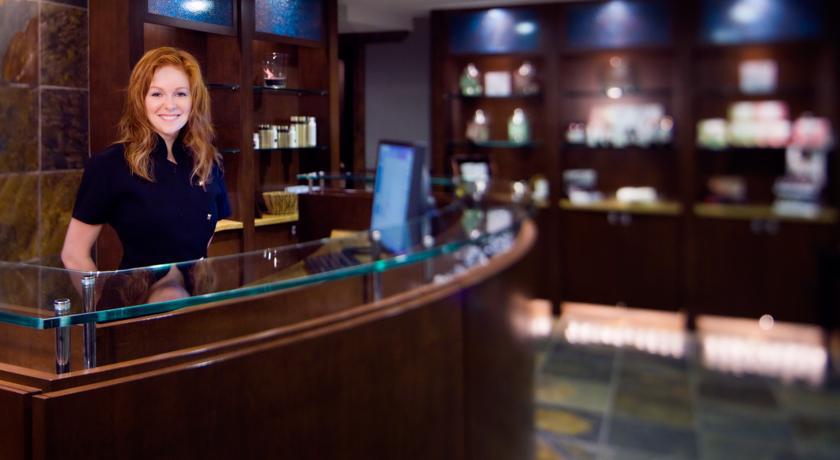 The Parkside Hotel And Spa ビクトリア エクステリア 写真